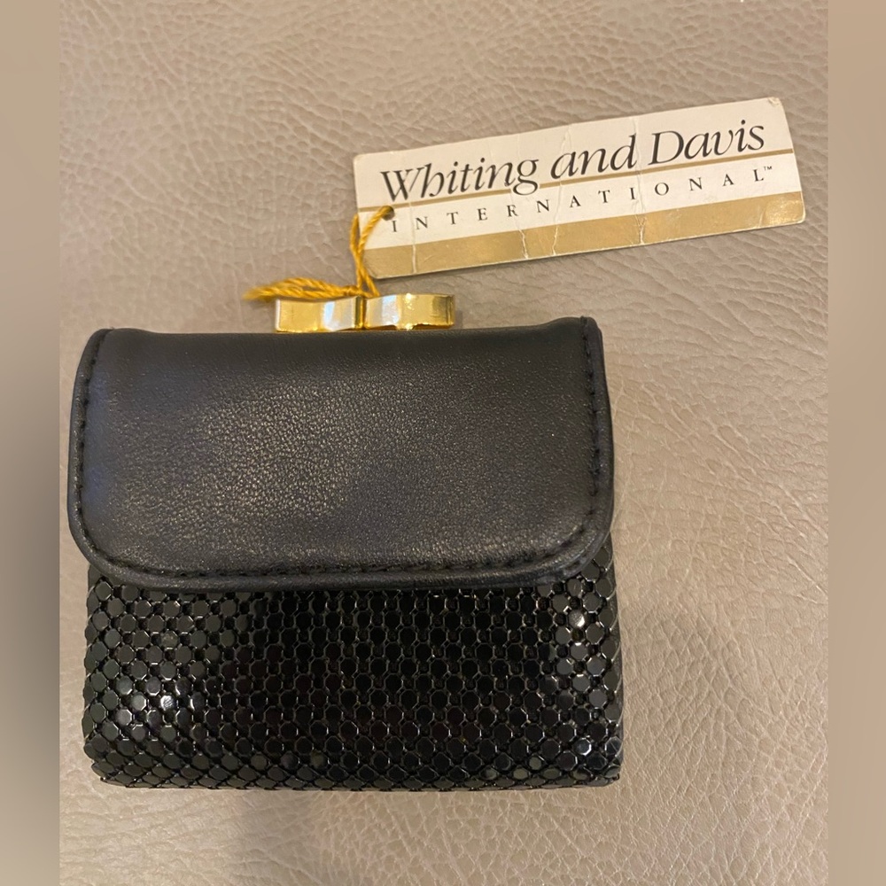 Whiting & Davis Black Mesh Coin Purse Tri Fold Wallet - Picture 2 of 7